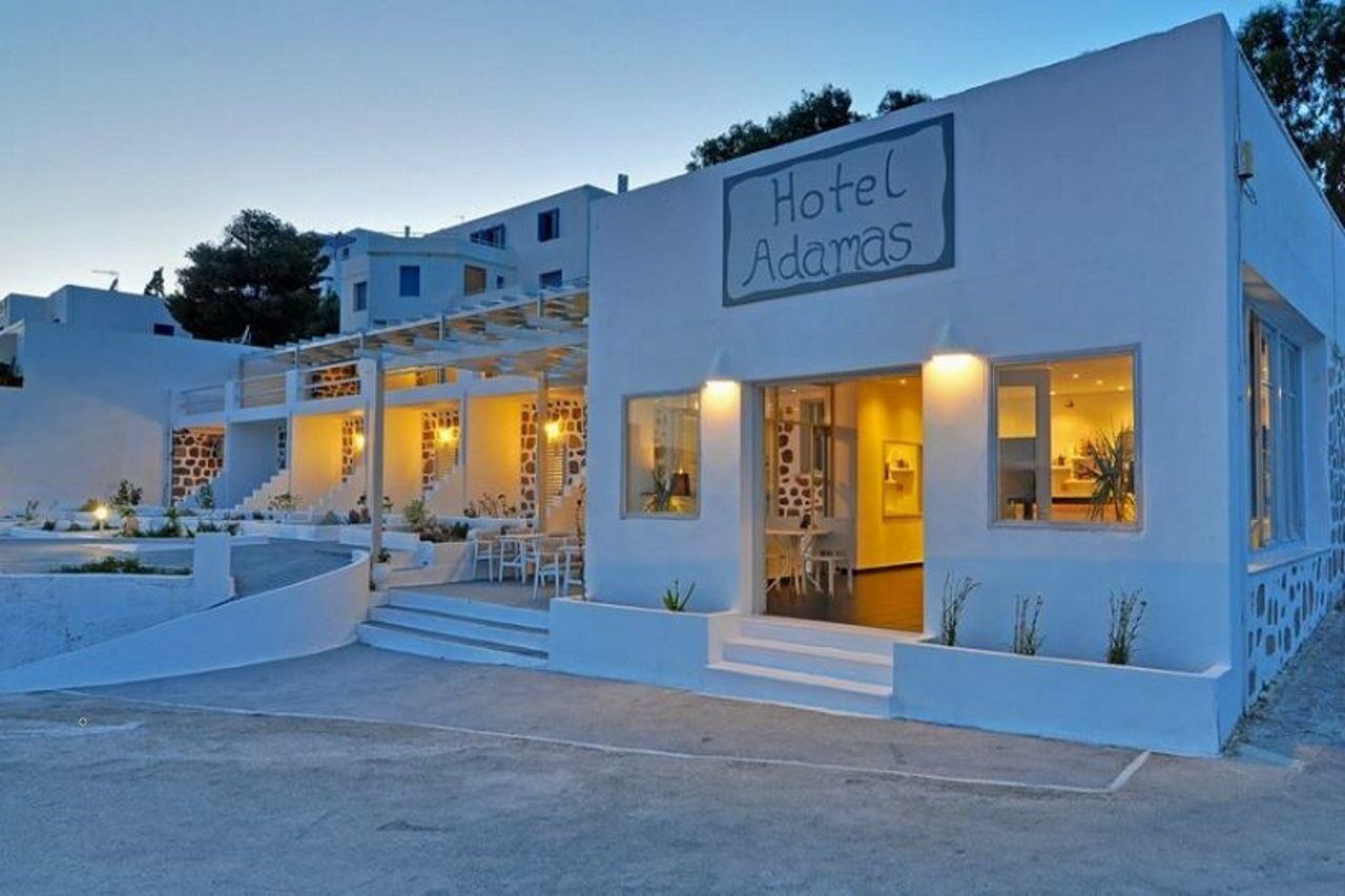 Hotel Adamas Buitenkant foto